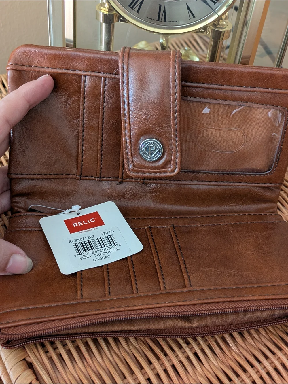 Relic Women's Brown Leather Crossbody Wristlet NWT